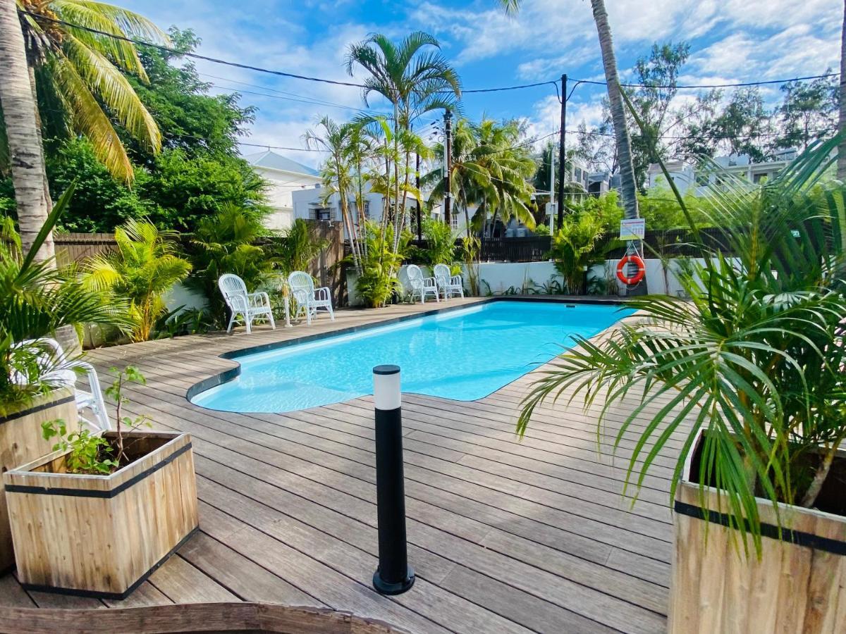Sweet Beach Apt-Pool, Terrace, Ground Floor, Few Steps From Beach! Flic en Flac Luaran gambar