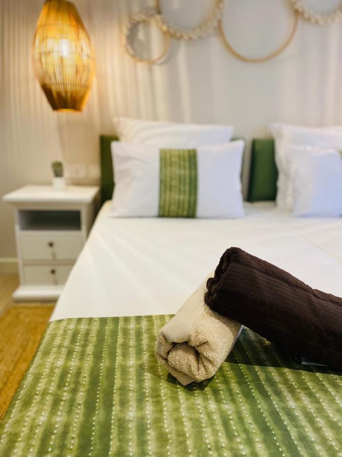 Sweet Beach Apt-Pool, Terrace, Ground Floor, Few Steps From Beach! Flic en Flac Luaran gambar