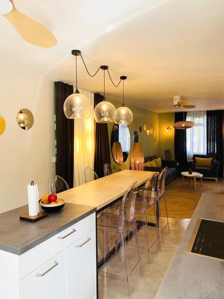 Sweet Beach Apt-Pool, Terrace, Ground Floor, Few Steps From Beach! Flic en Flac Luaran gambar